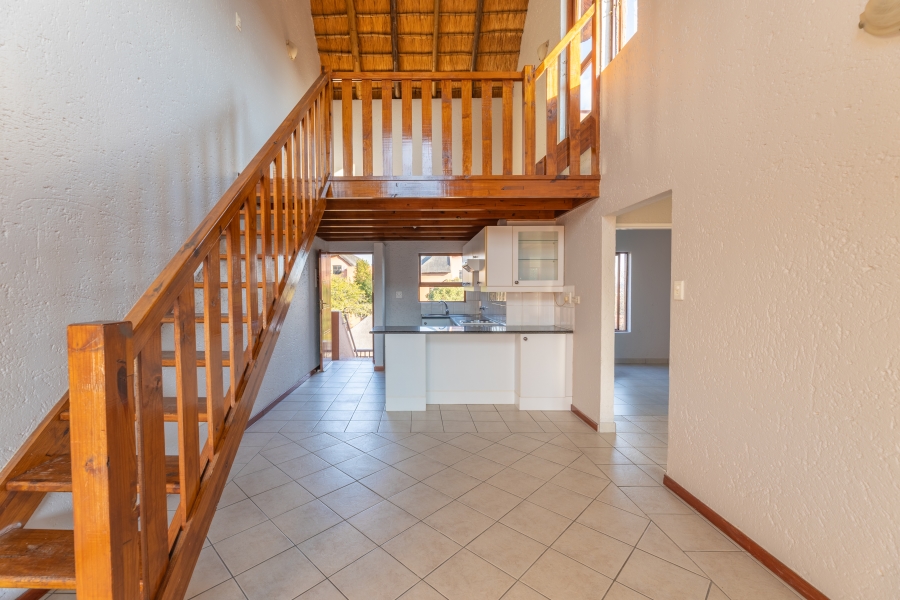 2 Bedroom Property for Sale in Sunninghill Gauteng