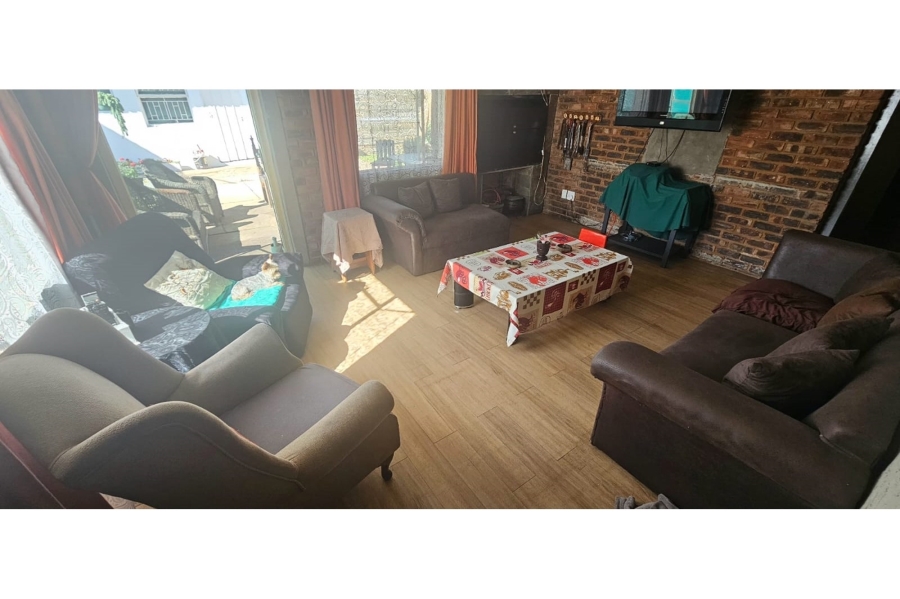 3 Bedroom Property for Sale in Brenthurst Gauteng