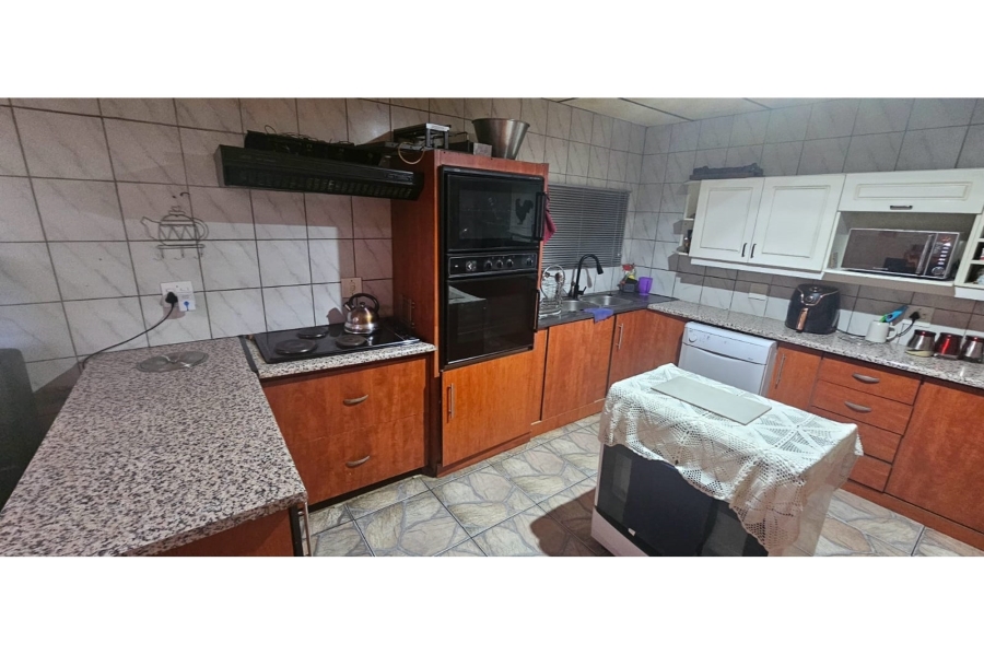 3 Bedroom Property for Sale in Brenthurst Gauteng