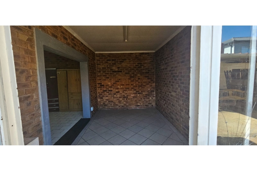 3 Bedroom Property for Sale in Brenthurst Gauteng