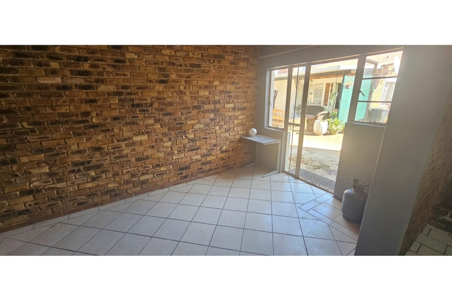 3 Bedroom Property for Sale in Brenthurst Gauteng