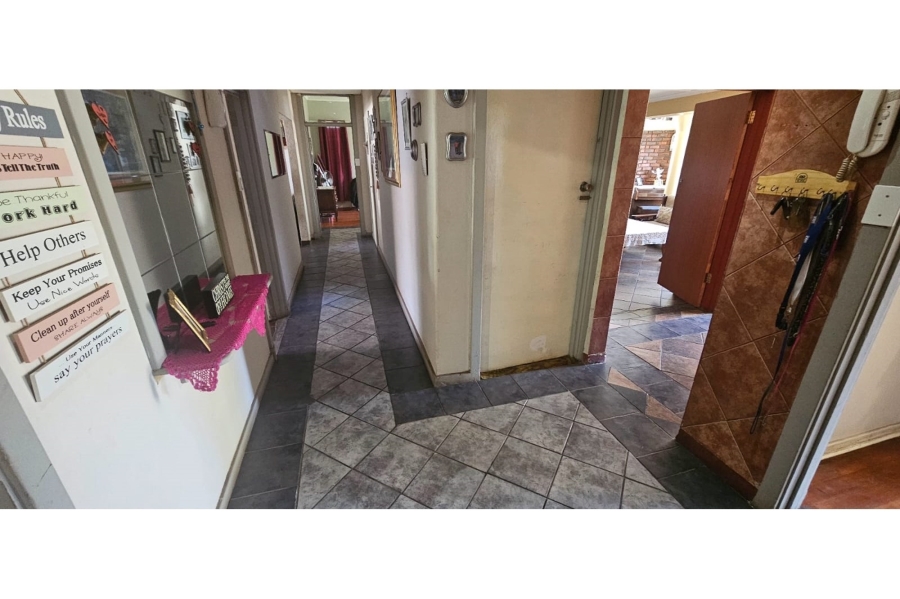 3 Bedroom Property for Sale in Brenthurst Gauteng