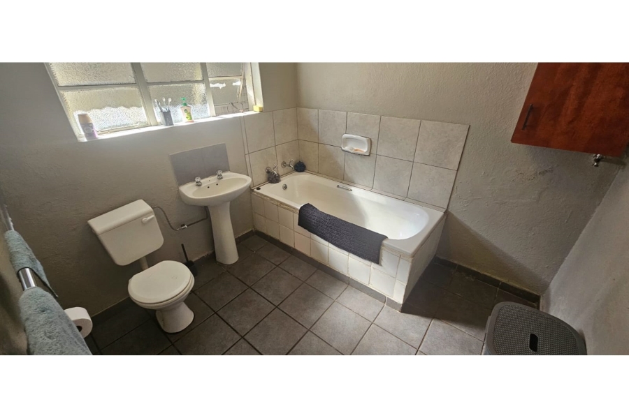 3 Bedroom Property for Sale in Brenthurst Gauteng
