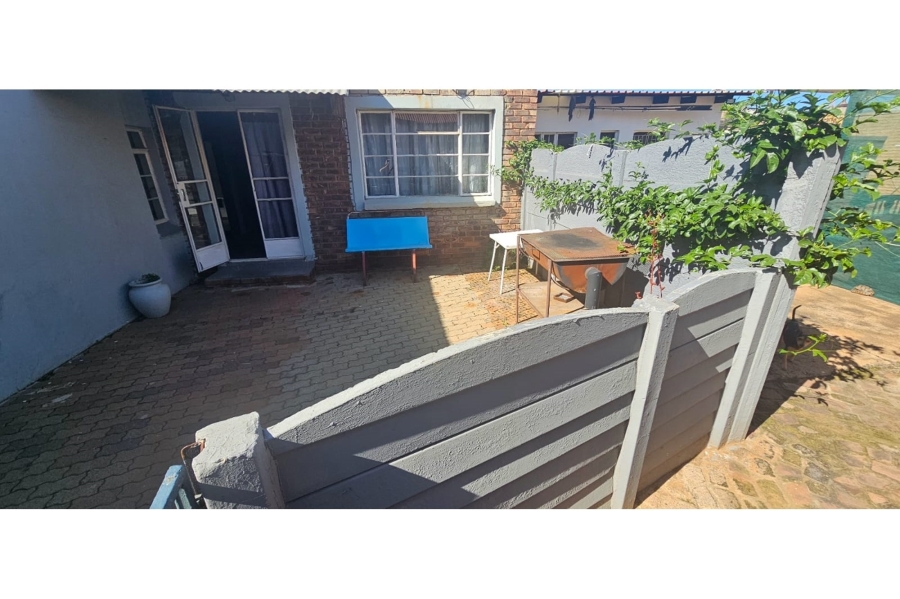 3 Bedroom Property for Sale in Brenthurst Gauteng