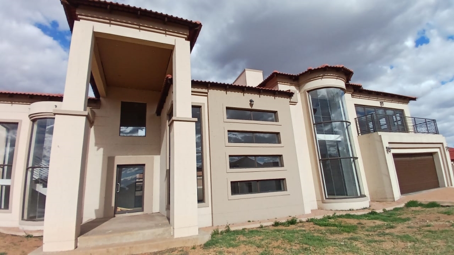 5 Bedroom Property for Sale in Vanderbijlpark SE 8 Gauteng
