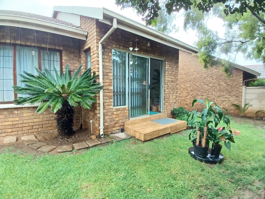 2 Bedroom Property for Sale in Vanderbijlpark SE Gauteng