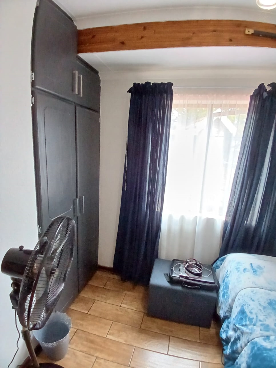 2 Bedroom Property for Sale in Vanderbijlpark SE Gauteng