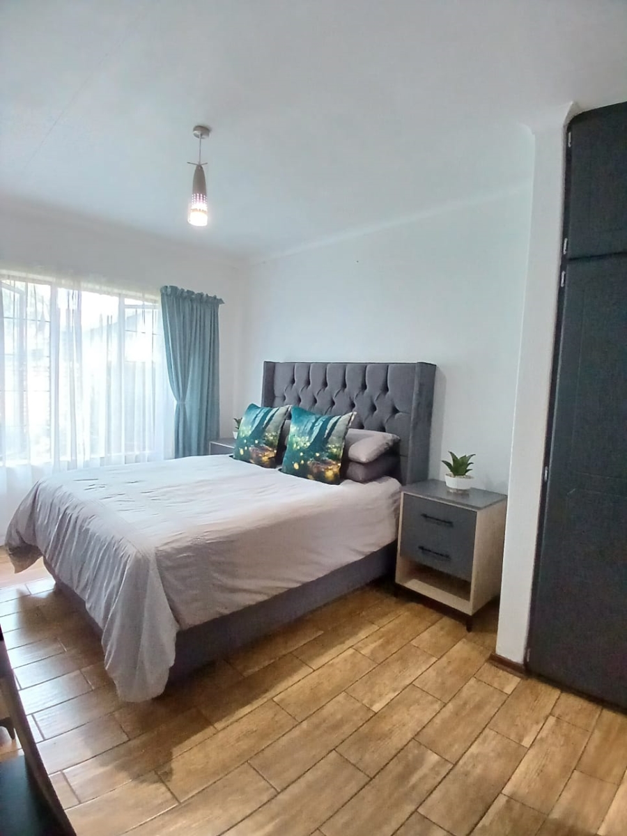 2 Bedroom Property for Sale in Vanderbijlpark SE Gauteng