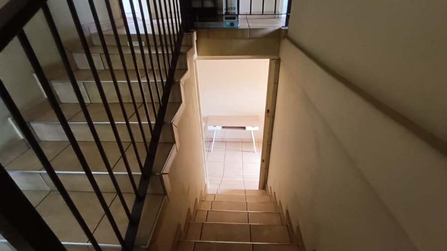 2 Bedroom Property for Sale in Vanderbijlpark SE 4 Gauteng