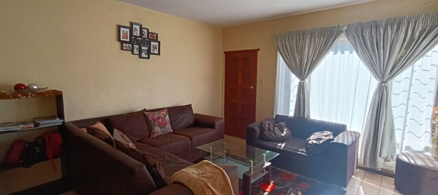 2 Bedroom Property for Sale in Vanderbijlpark SE 2 Gauteng