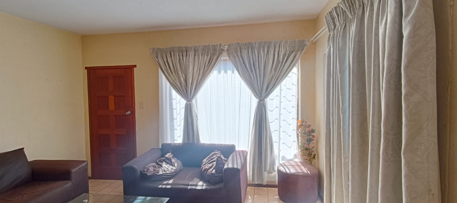 2 Bedroom Property for Sale in Vanderbijlpark SE 2 Gauteng