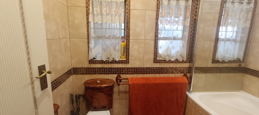 3 Bedroom Property for Sale in Vanderbijlpark SE 1 Gauteng