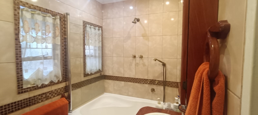 3 Bedroom Property for Sale in Vanderbijlpark SE 1 Gauteng