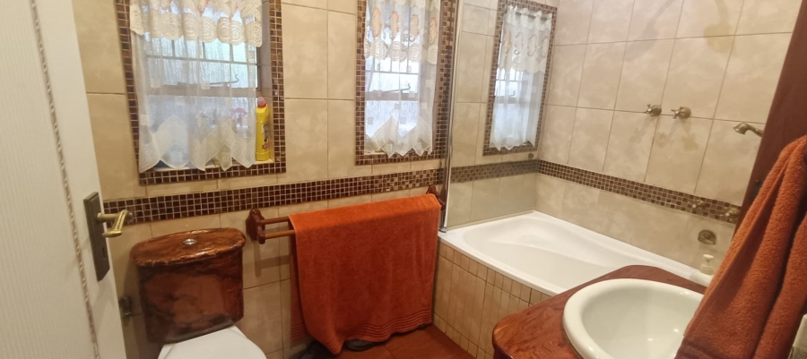 3 Bedroom Property for Sale in Vanderbijlpark SE 1 Gauteng