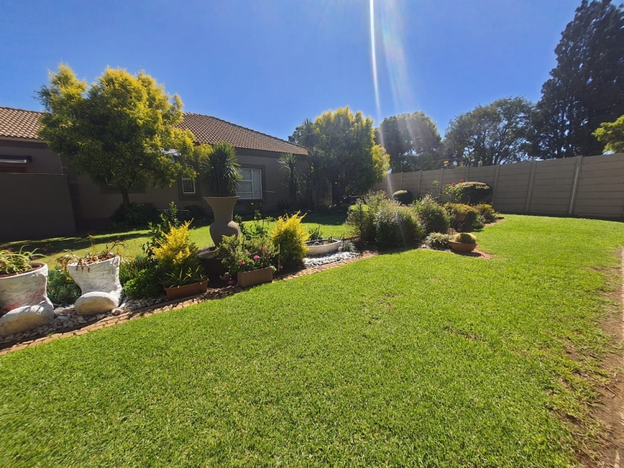 3 Bedroom Property for Sale in Vanderbijlpark SE 2 Gauteng