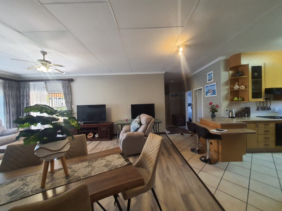 3 Bedroom Property for Sale in Vanderbijlpark SE 2 Gauteng