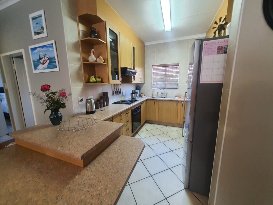 3 Bedroom Property for Sale in Vanderbijlpark SE 2 Gauteng