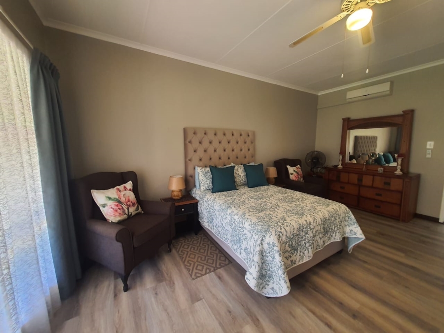3 Bedroom Property for Sale in Vanderbijlpark SE 2 Gauteng