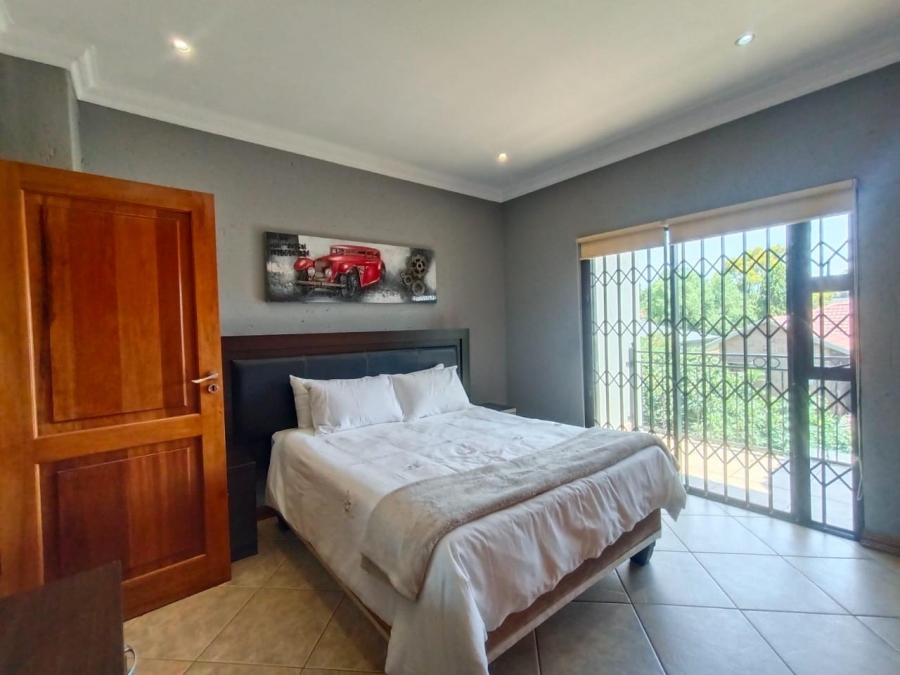 4 Bedroom Property for Sale in Vanderbijlpark SE 2 Gauteng
