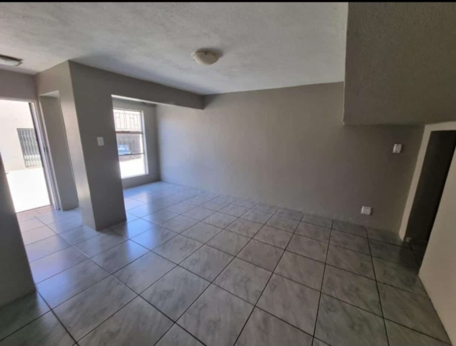 2 Bedroom Property for Sale in Vanderbijlpark SE 4 Gauteng