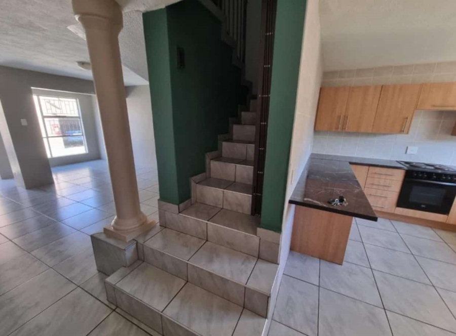 2 Bedroom Property for Sale in Vanderbijlpark SE 4 Gauteng