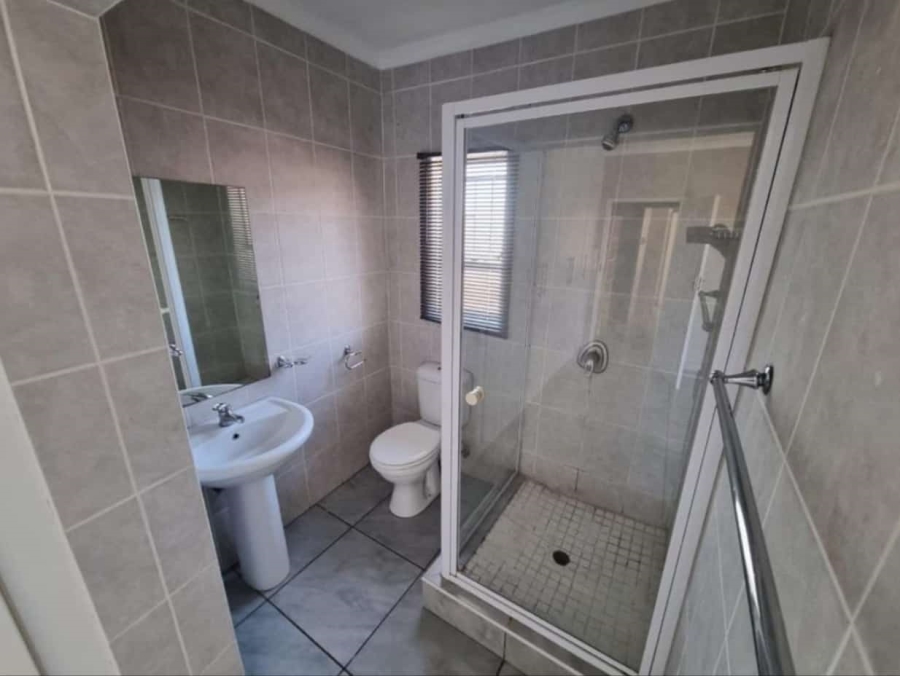 2 Bedroom Property for Sale in Vanderbijlpark SE 4 Gauteng