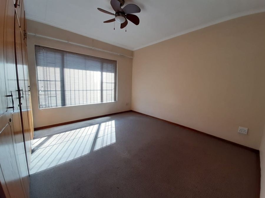 2 Bedroom Property for Sale in Vanderbijlpark SE Gauteng
