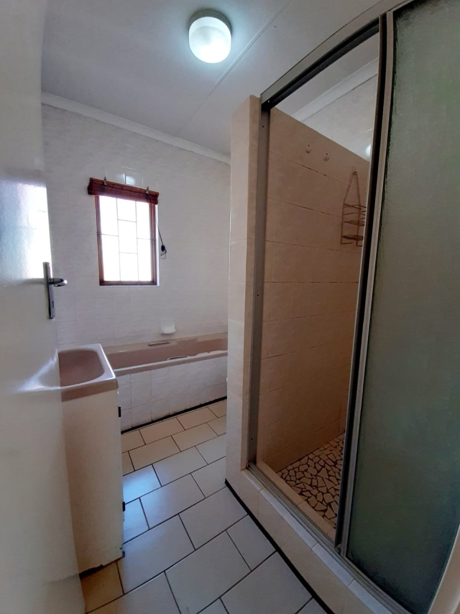 2 Bedroom Property for Sale in Vanderbijlpark SE Gauteng