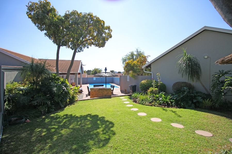 2 Bedroom Property for Sale in Northwold Gauteng