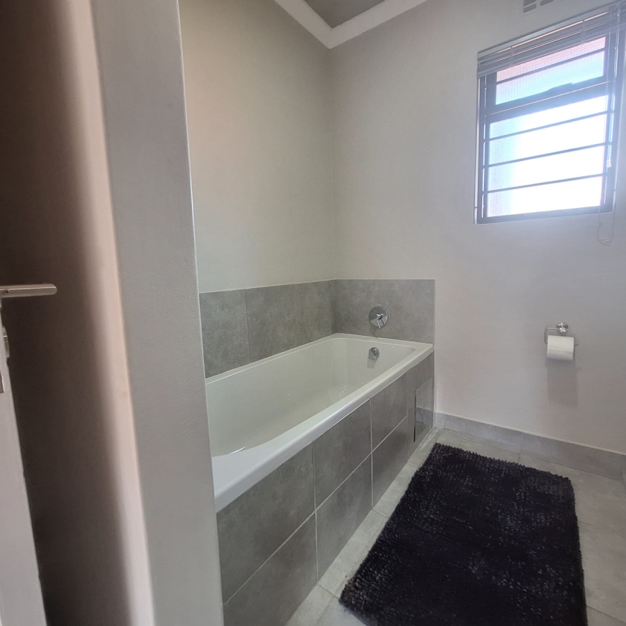 2 Bedroom Property for Sale in Sinoville Gauteng