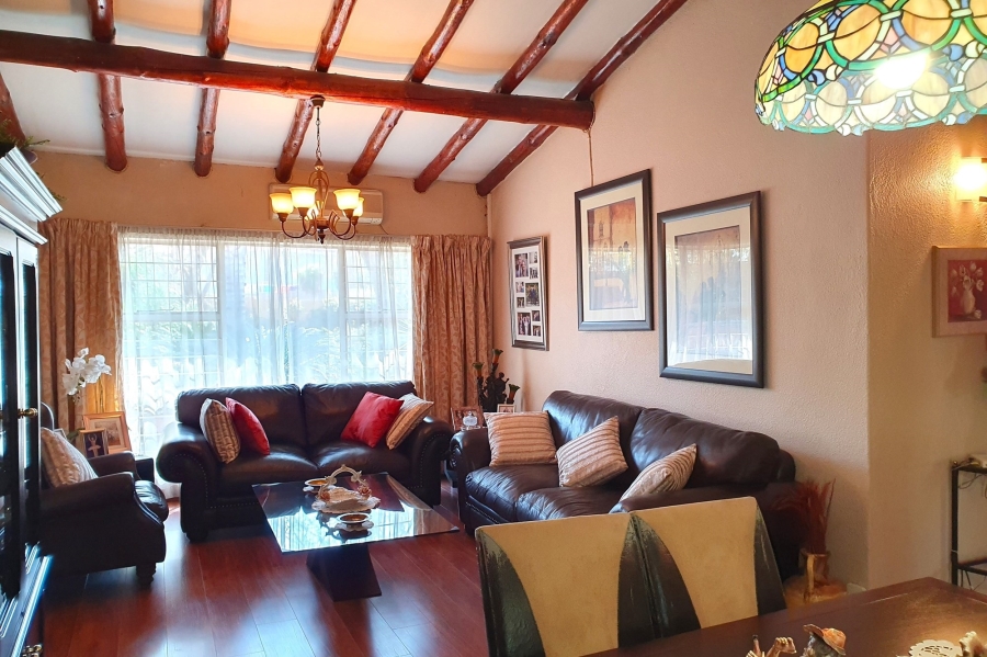 3 Bedroom Property for Sale in Doringkloof Gauteng
