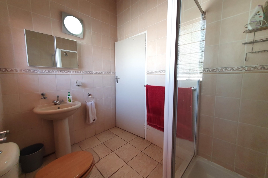 3 Bedroom Property for Sale in Doringkloof Gauteng