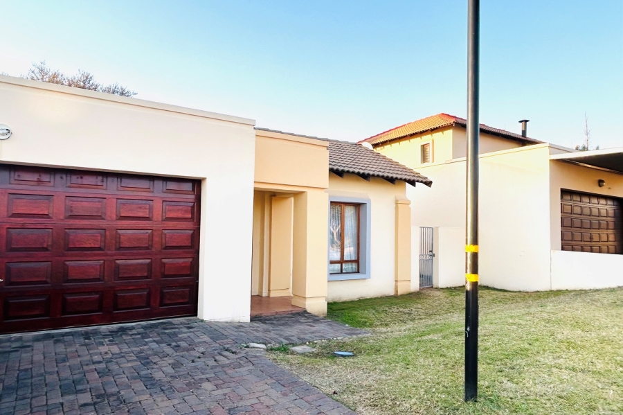 3 Bedroom Property for Sale in Kyalami Hills Gauteng
