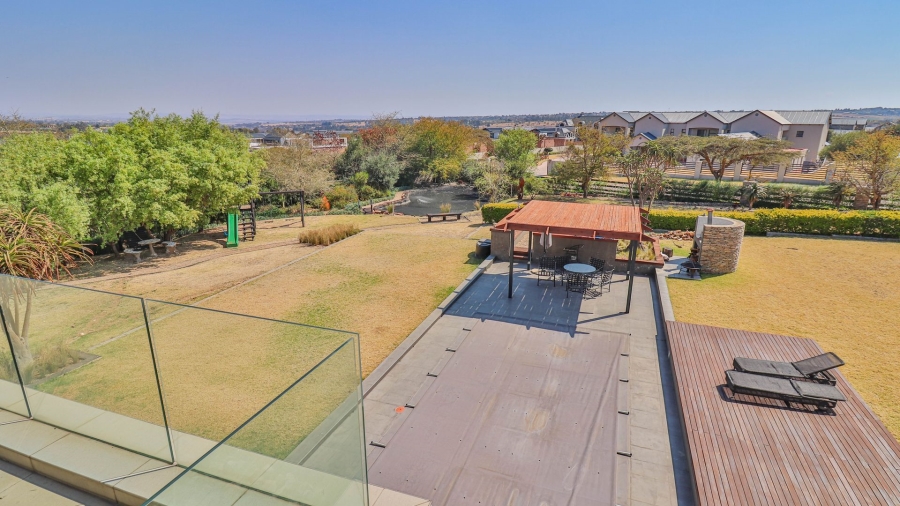 5 Bedroom Property for Sale in Blue Hills Equestrian Estate Gauteng