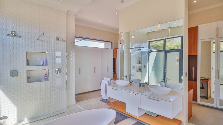 5 Bedroom Property for Sale in Blue Hills Equestrian Estate Gauteng