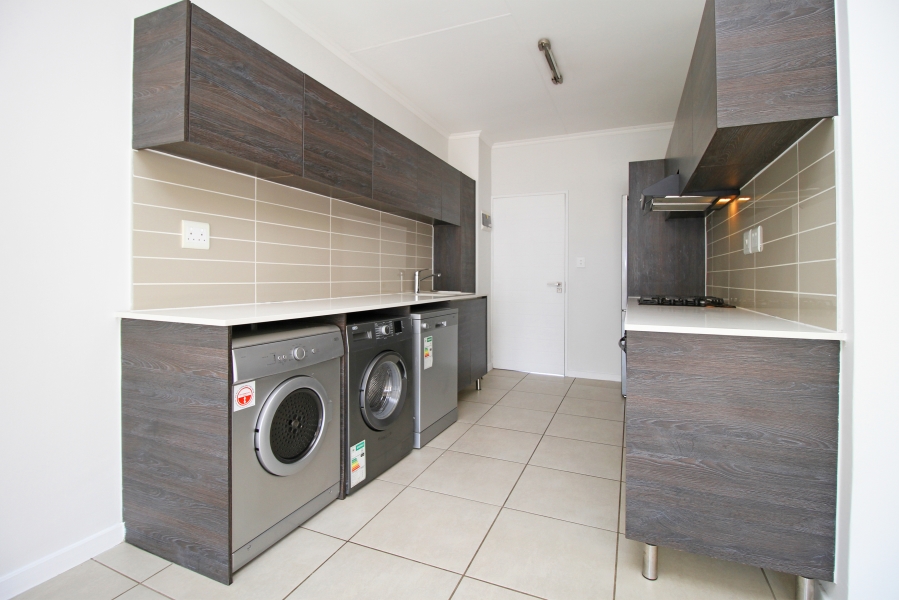 1 Bedroom Property for Sale in Olivedale Gauteng