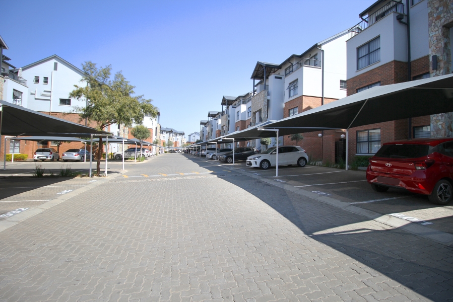 1 Bedroom Property for Sale in Olivedale Gauteng