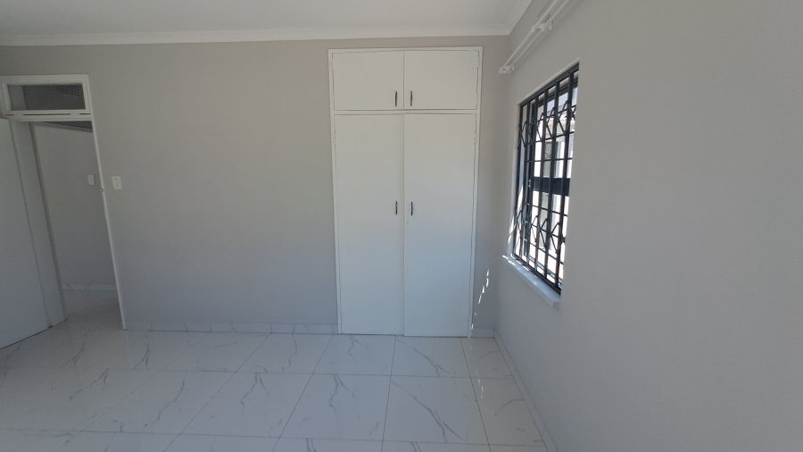 To Let 6 Bedroom Property for Rent in Horison Gauteng