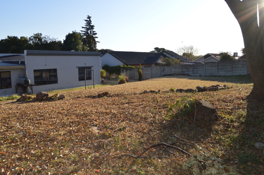 To Let 6 Bedroom Property for Rent in Horison Gauteng