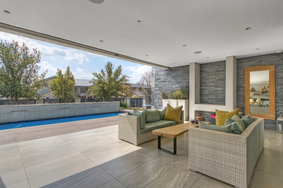4 Bedroom Property for Sale in Waterfall Country Estate Gauteng