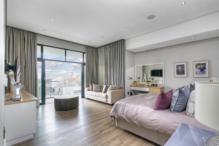4 Bedroom Property for Sale in Waterfall Country Estate Gauteng