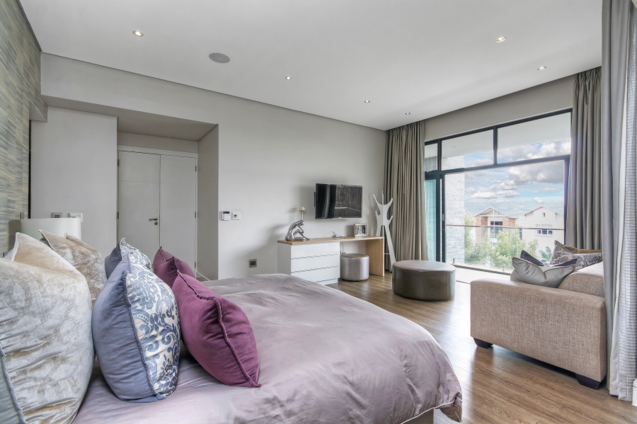 4 Bedroom Property for Sale in Waterfall Country Estate Gauteng