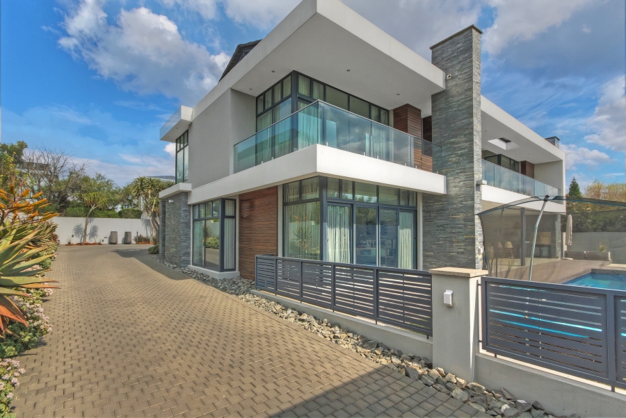4 Bedroom Property for Sale in Waterfall Country Estate Gauteng