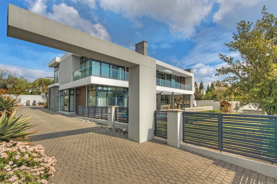 4 Bedroom Property for Sale in Waterfall Country Estate Gauteng