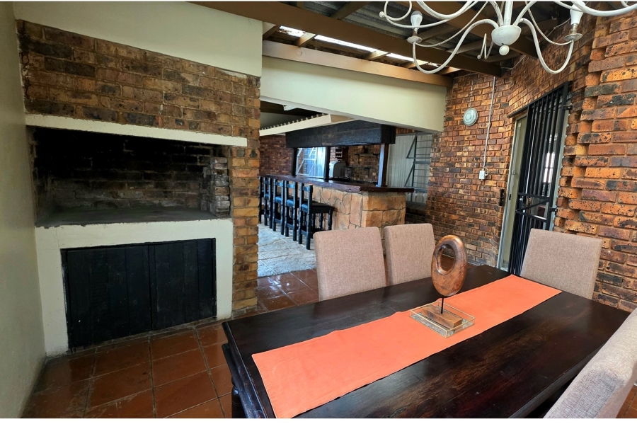 3 Bedroom Property for Sale in The Reeds Gauteng
