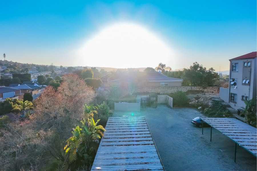 To Let 2 Bedroom Property for Rent in Wilro Park Gauteng