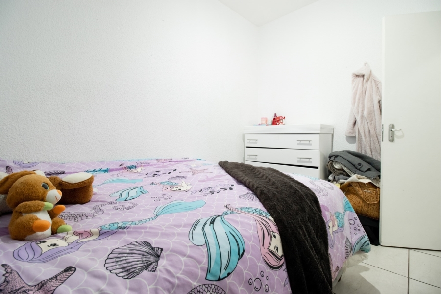 To Let 2 Bedroom Property for Rent in Wilro Park Gauteng