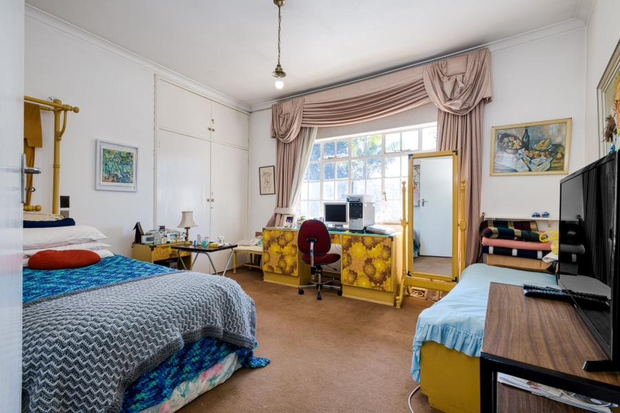 4 Bedroom Property for Sale in Oaklands Gauteng