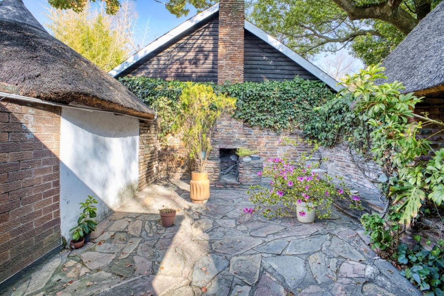 4 Bedroom Property for Sale in Oaklands Gauteng