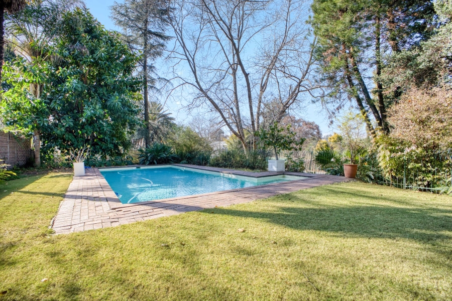 4 Bedroom Property for Sale in Oaklands Gauteng